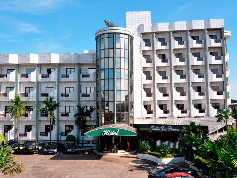 VallaE Des Princes Ha”Tel Hotel Douala Exterior photo